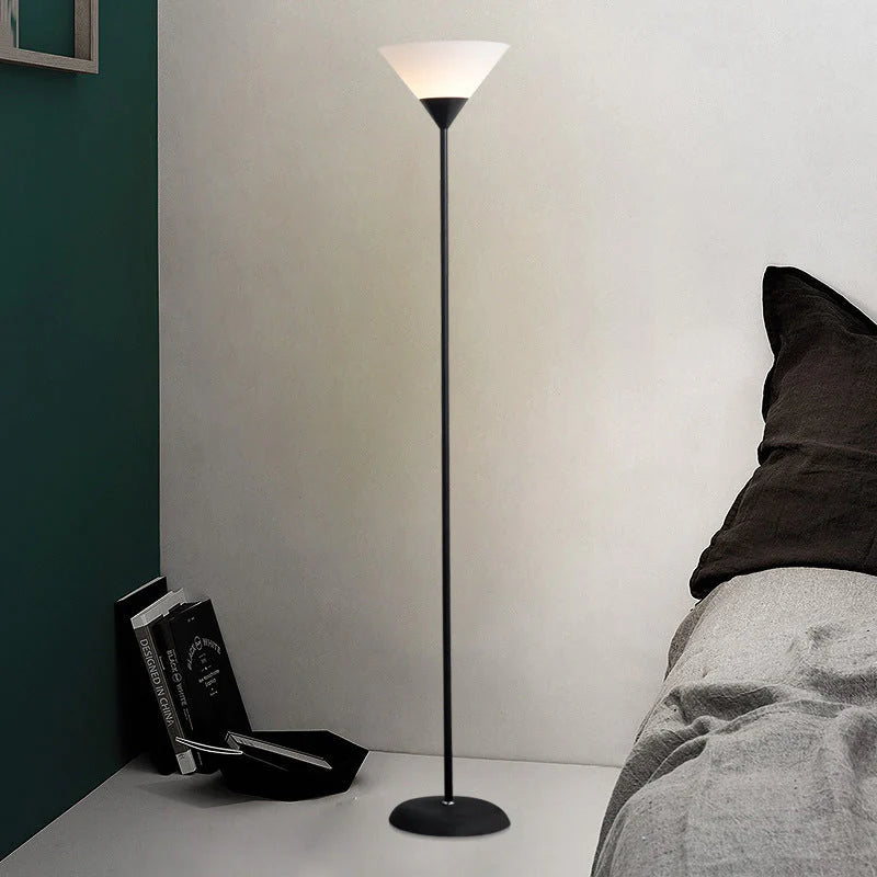 Minimalistische Kegelvormige Staand Vloerlamp