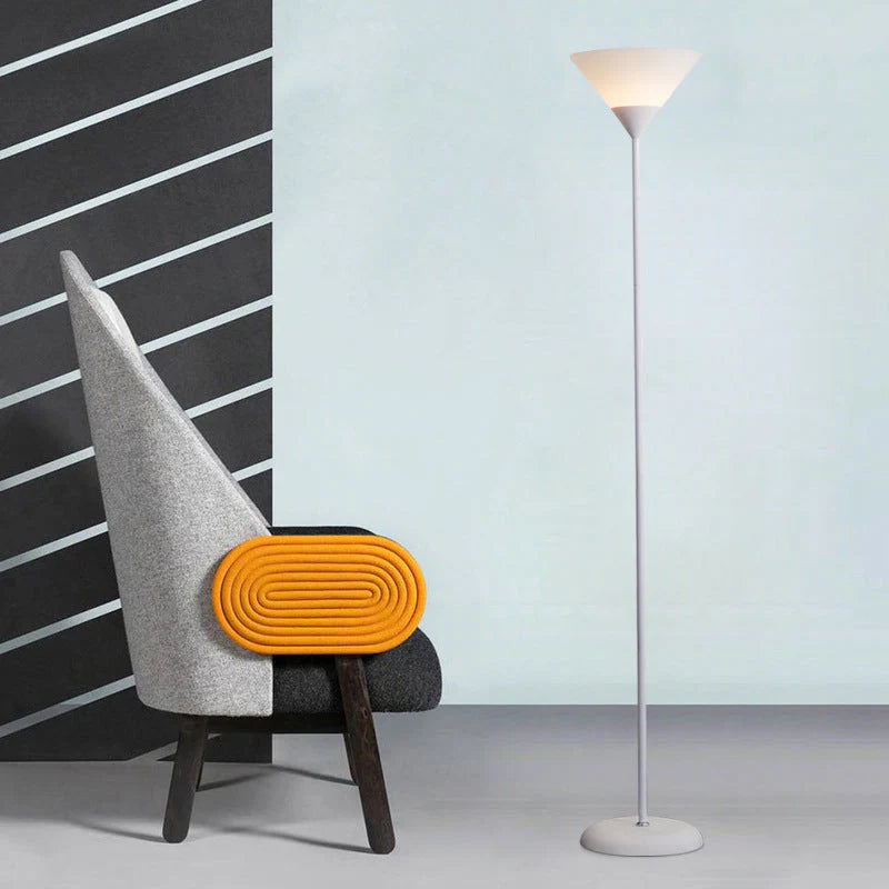 Minimalistische Kegelvormige Staand Vloerlamp