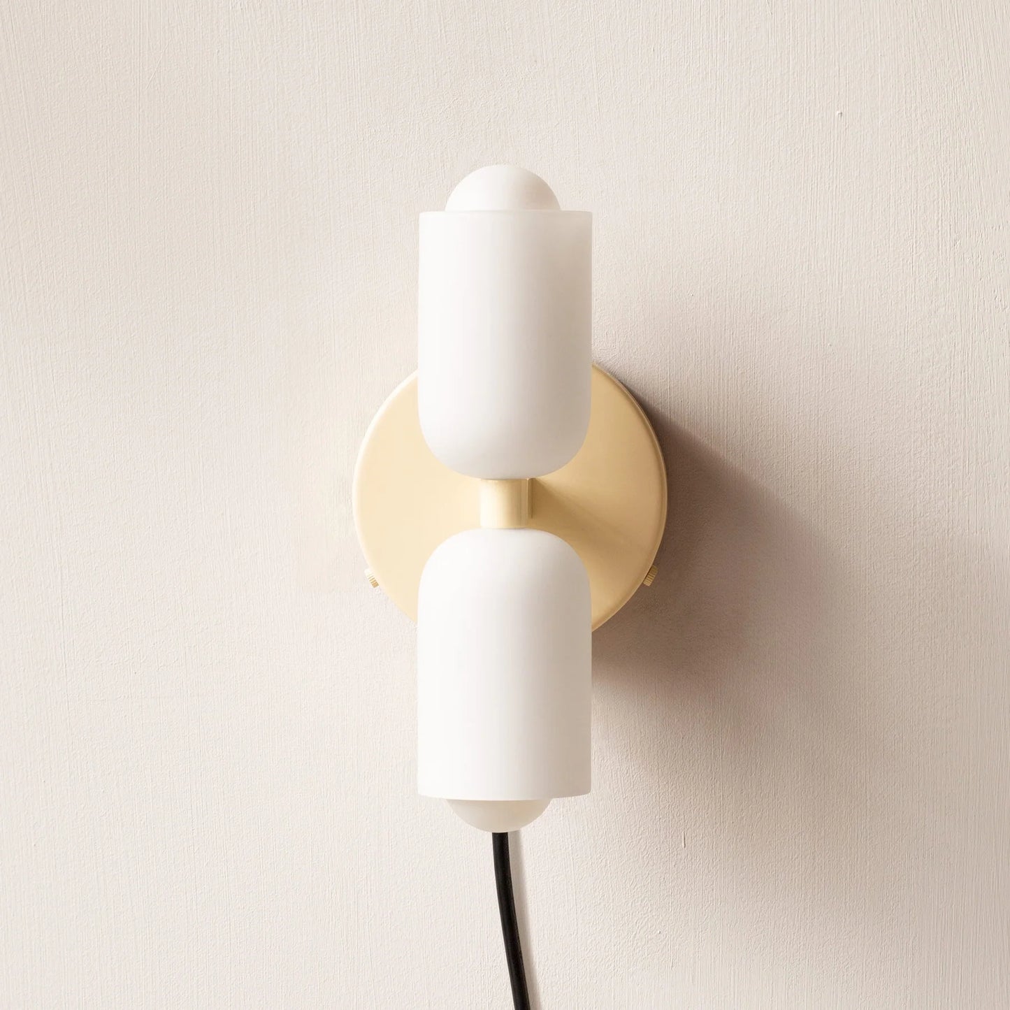 Acryl Wandlamp met Dubbel Licht – Warme Uitstraling in Stijlvol Design