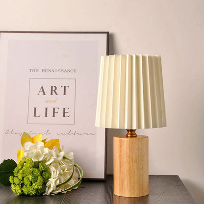 Vintage Koreaanse Houten Tafellamp met Geplooide Stoffen Kap