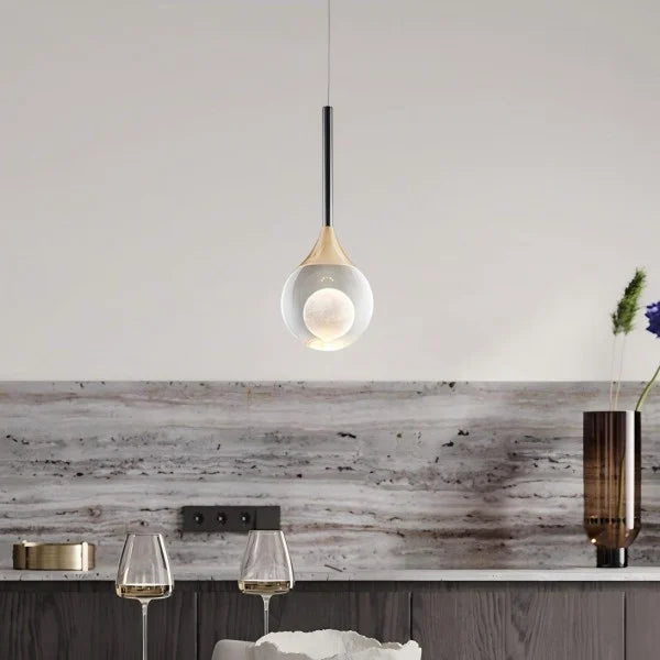 Heldere Glazen Bol Hanglamp met Tijdloze Uitstraling