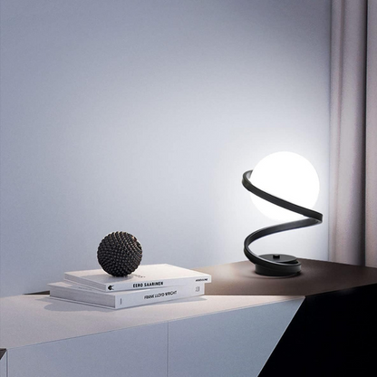 Nordic LED Tafellamp met Retro Elegantie