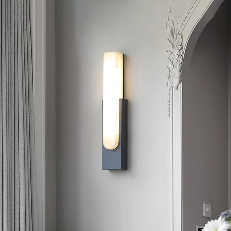 Luxe Alabaster Wandlamp met Natuurlijk Marmerpatroon