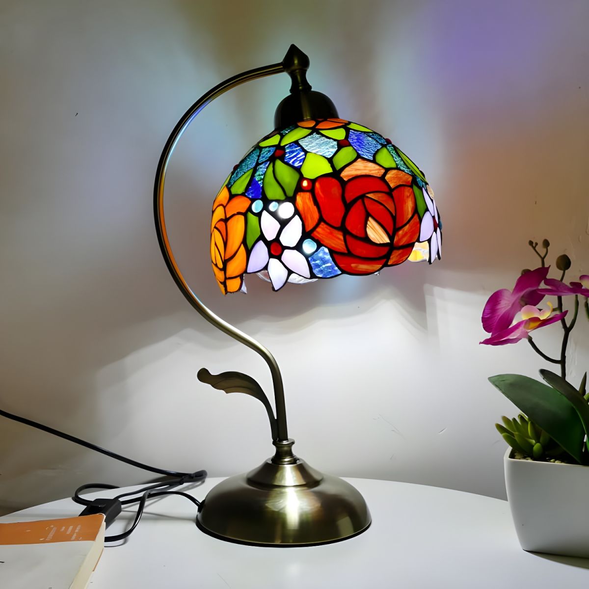 Tiffany Klassieke Glas-in-Lood Design Tafellamp
