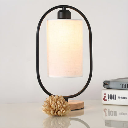 Moderne Tafellamp met Stoffen Kap en Houten Voet