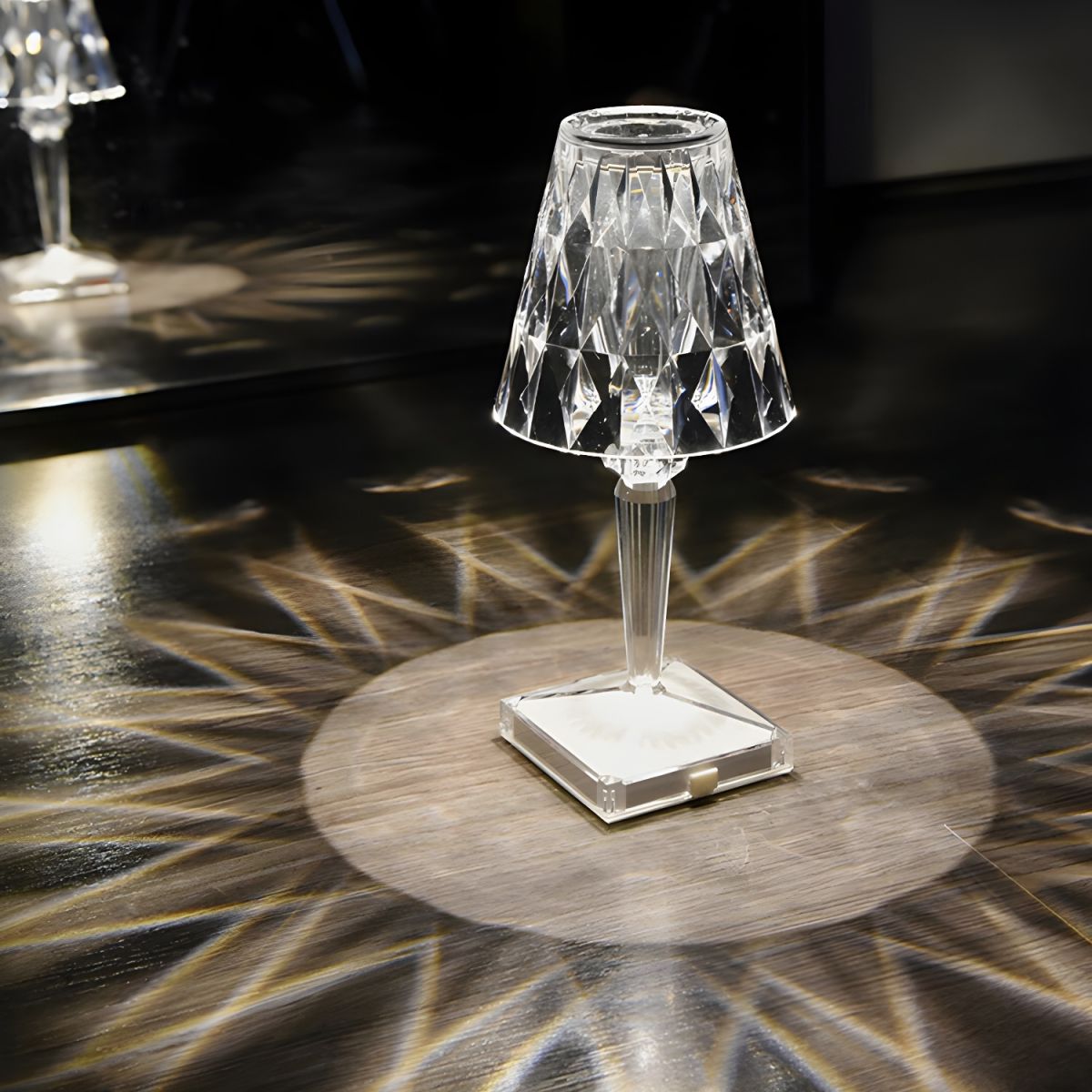 Moderne LED Tafellamp met Kleurrijk Dimbaar Licht