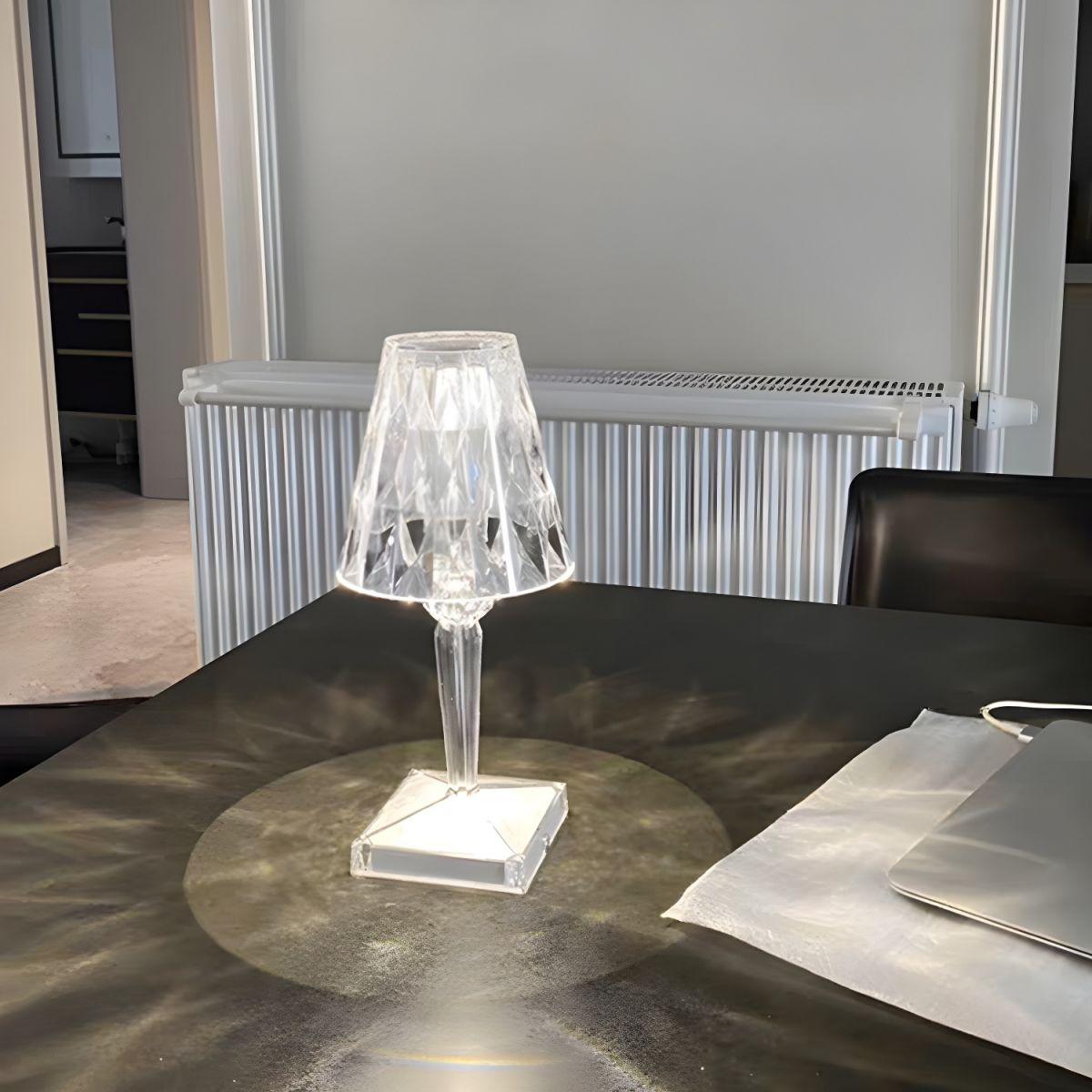 Moderne LED Tafellamp met Kleurrijk Dimbaar Licht