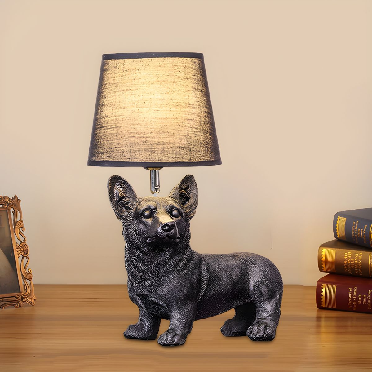 PupLight Creatieve Hondenlamp met Stoffen Kap