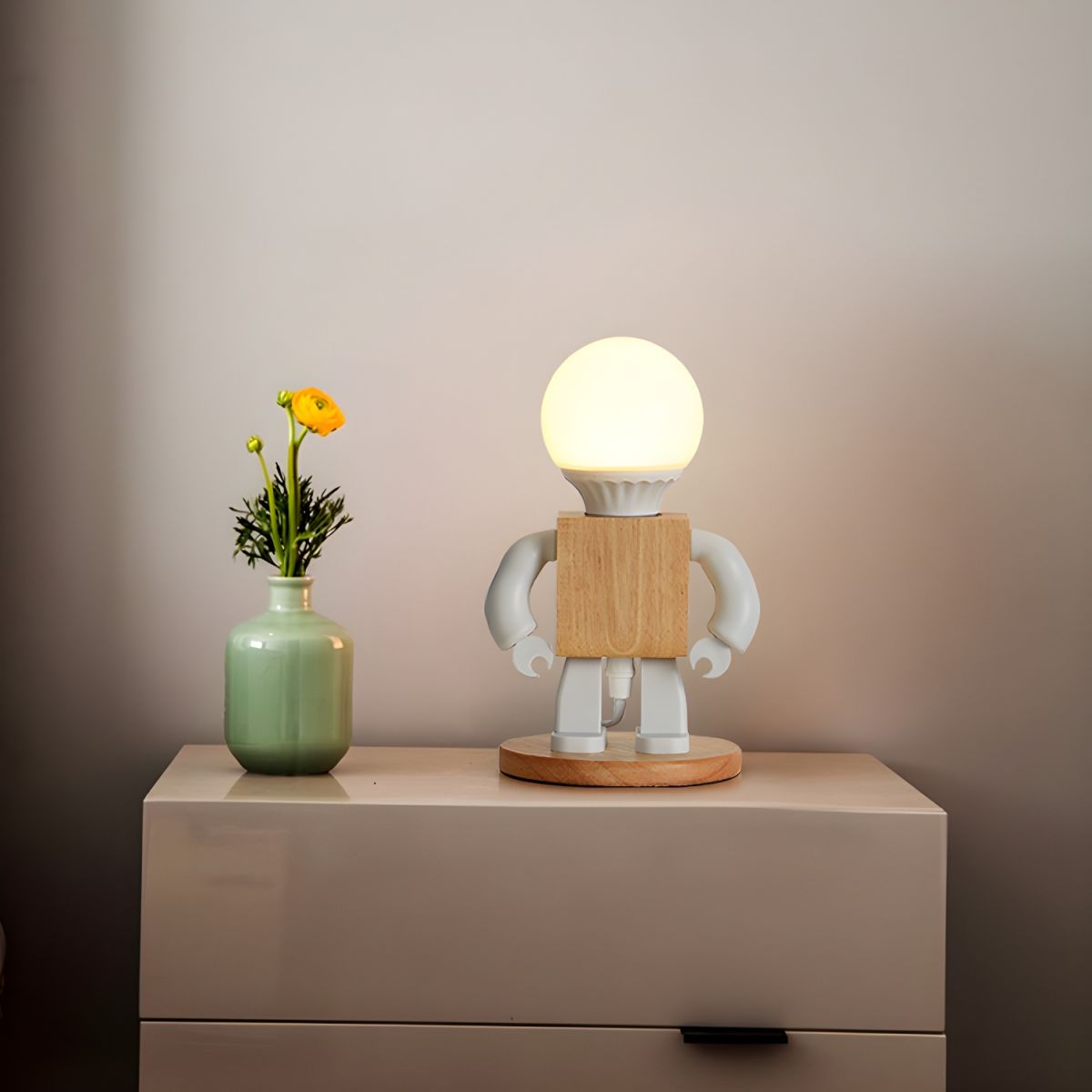 RoboLight Speelse Robot Tafellamp met Houten Basis