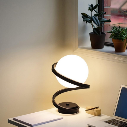 Nordic LED Tafellamp met Retro Elegantie