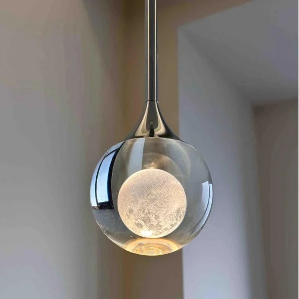 Heldere Glazen Bol Hanglamp met Tijdloze Uitstraling