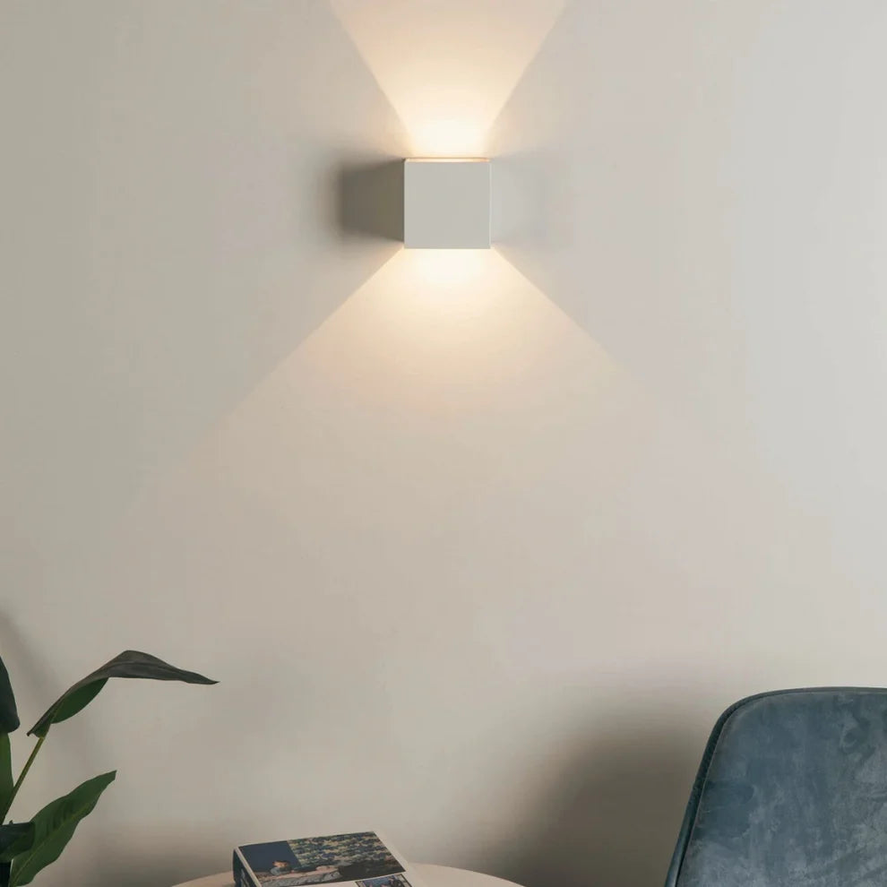FlexiGlow Stijlvolle LED Verstelbare Wandlamp