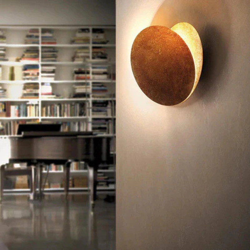 SolarGlow-Wandlamp met Zonsverduistering Effect