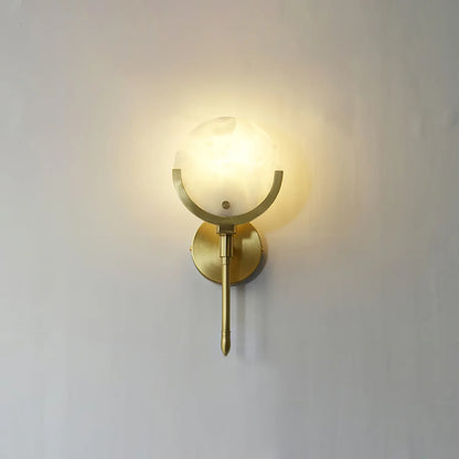 Tijdloze Messing en Albast Wandlamp