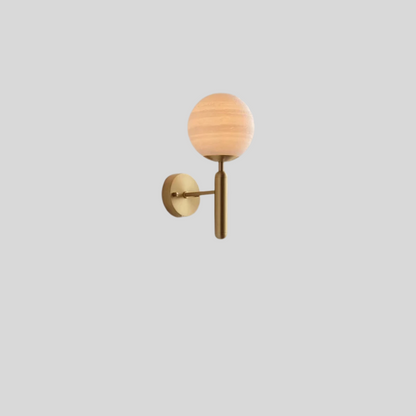 Moderne Wandlamp met Trekschakelaar & Matglazen Kap