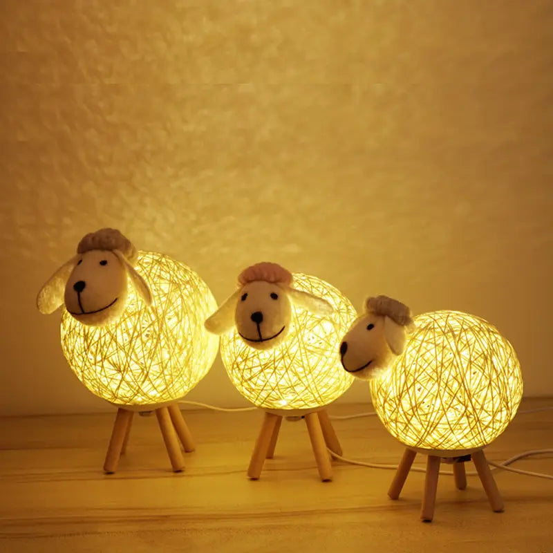 Schaap Nachtlamp – Handgeweven LED Tafellamp met Dimbare Verlichting