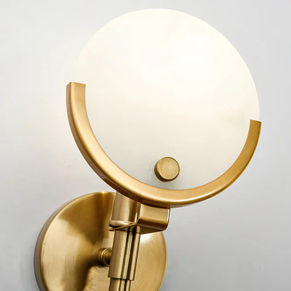 Tijdloze Messing en Albast Wandlamp