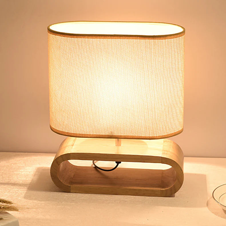 Scandinavisch Tafellamp  met Houten Basis en Stoffen Kap
