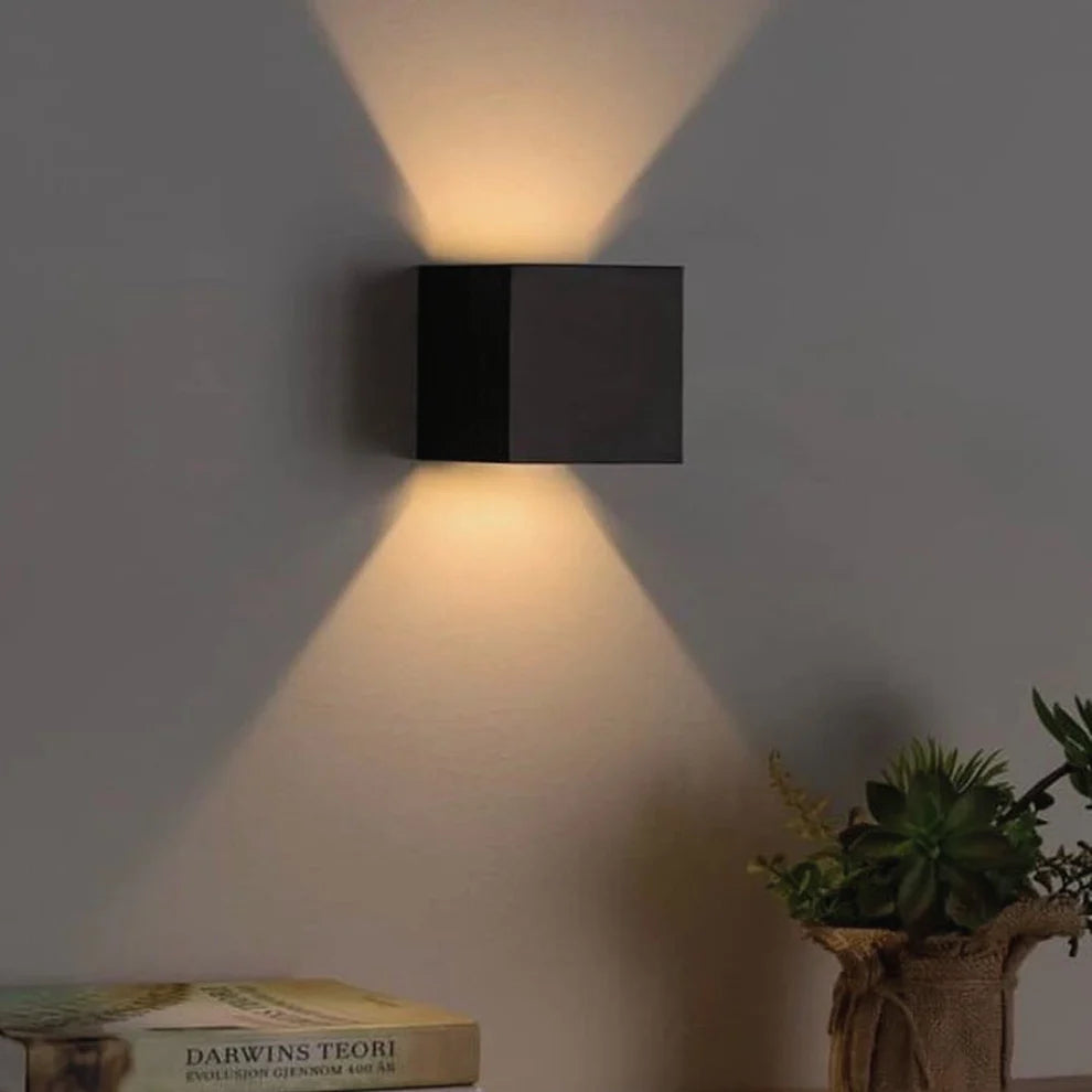 FlexiGlow Stijlvolle LED Verstelbare Wandlamp