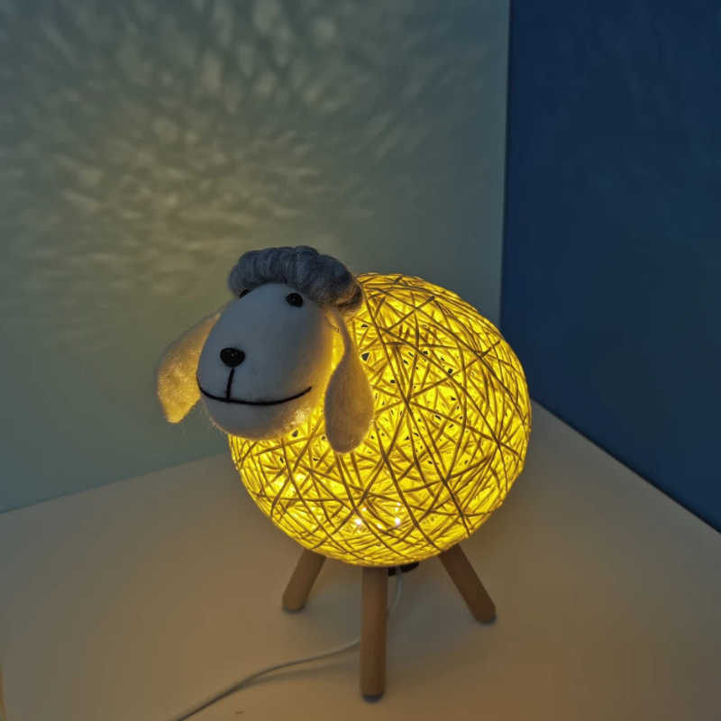 Schaap Nachtlamp – Handgeweven LED Tafellamp met Dimbare Verlichting