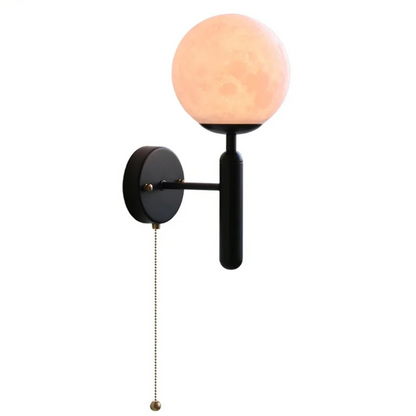Moderne Wandlamp met Trekschakelaar & Matglazen Kap