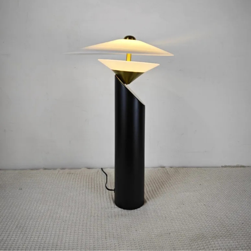 Klassieke Elegantie Metalen Tafellamp