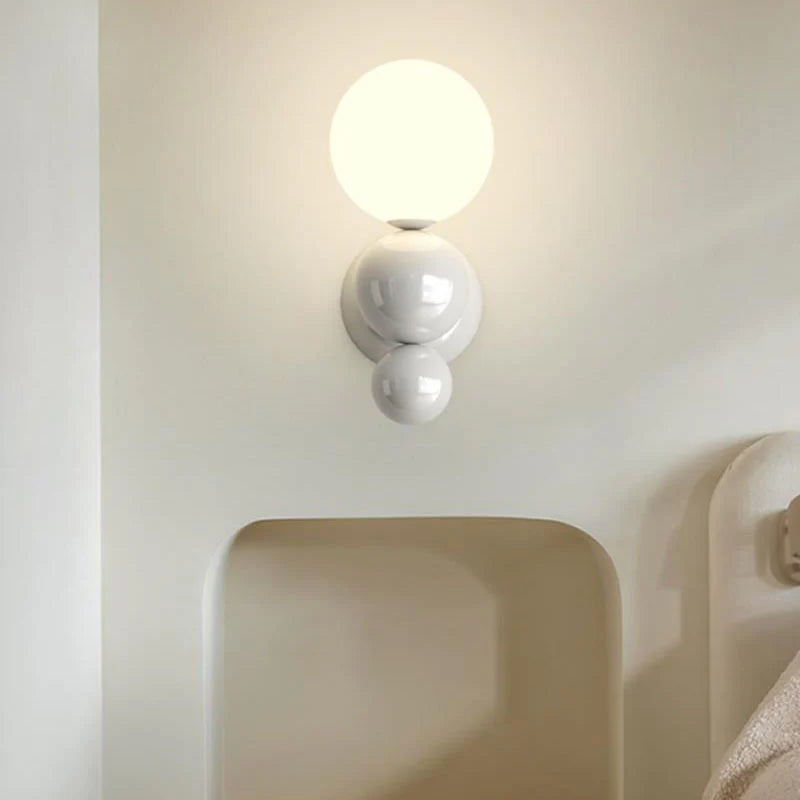 Moderne Crèmekleurige Smeedijzeren Bolvormige Wandlamp