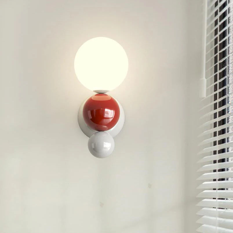 Moderne Crèmekleurige Smeedijzeren Bolvormige Wandlamp