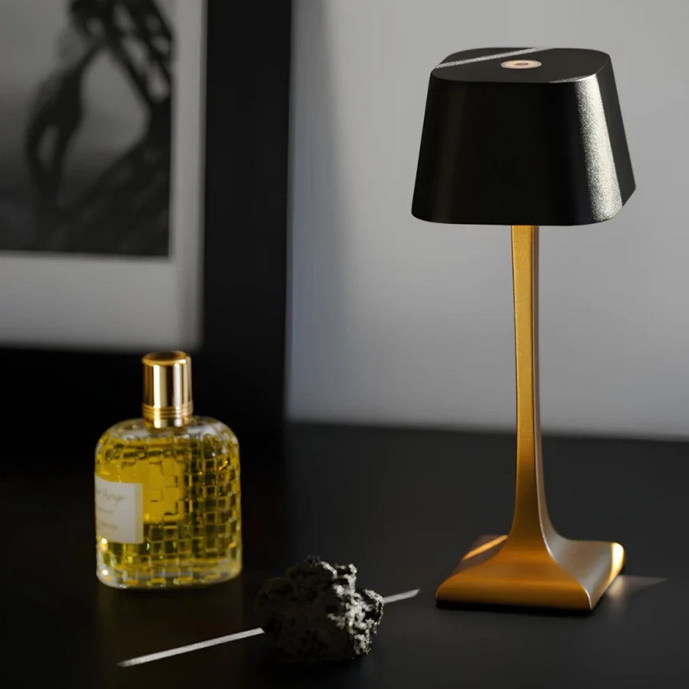 Stijlvolle & Draadloze LED Tafellamp