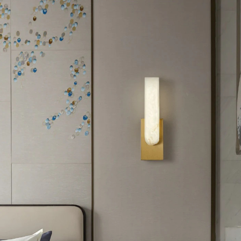 Luxe Alabaster Wandlamp met Natuurlijk Marmerpatroon