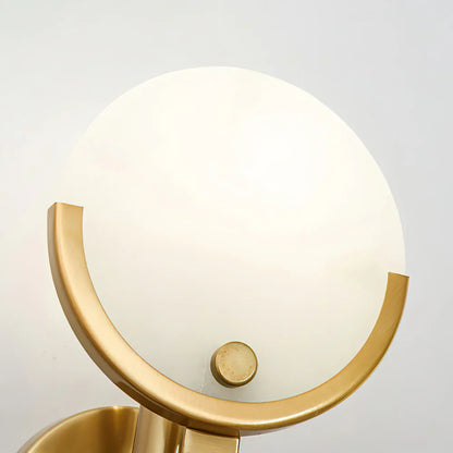 Tijdloze Messing en Albast Wandlamp