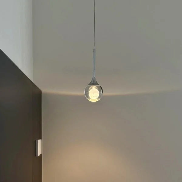 Heldere Glazen Bol Hanglamp met Tijdloze Uitstraling