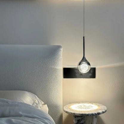 Heldere Glazen Bol Hanglamp met Tijdloze Uitstraling