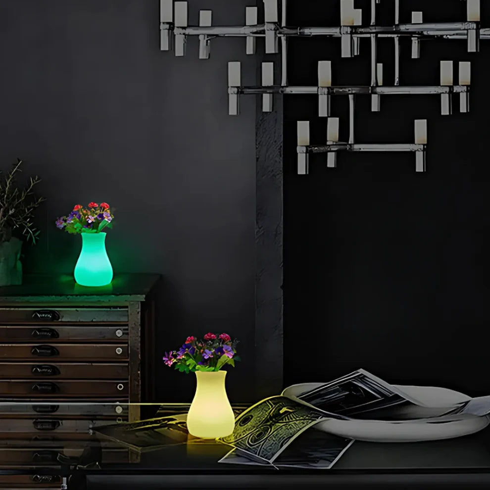 Sfeervolle LED Vaas Verlichting met Bloemaccent