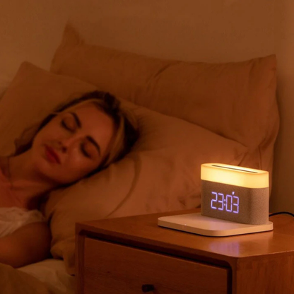 LED Display Wekker met Oplaadstation en Nachtlampje