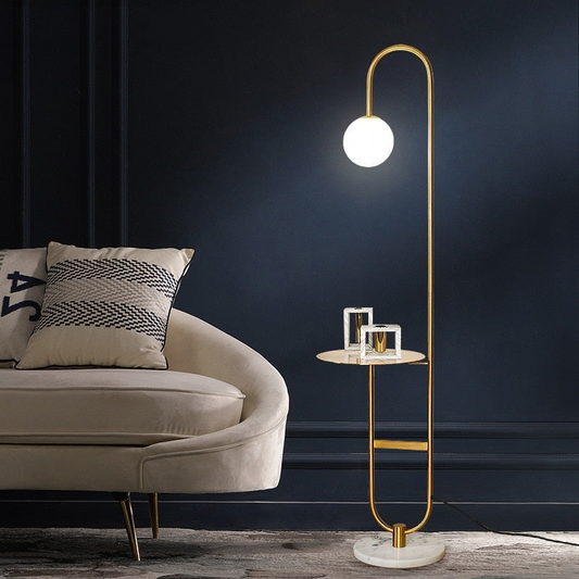 Scandinavische Vloerlamp met Ronde Tafel