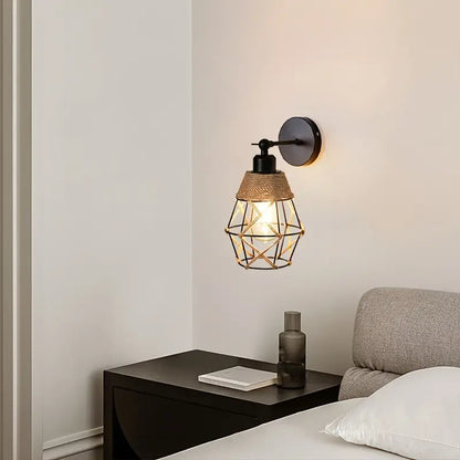 Rustieke Wandlamp met Jute Touw en Gietijzeren Frame