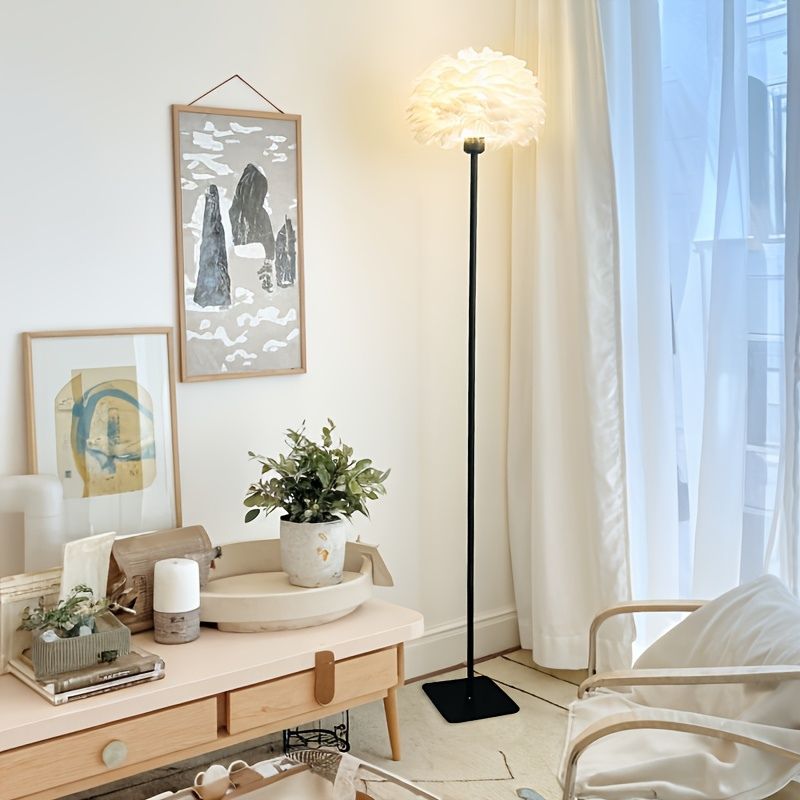Elegante Vloerlamp met Verenlook en USB LED Licht
