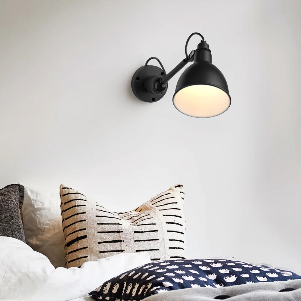 Industriële Wandlamp met Verstelbare Arm