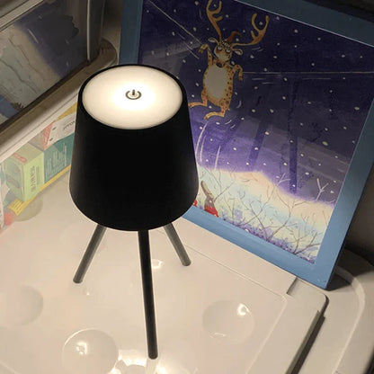 Minimalistische Draadloze LED Nacht Tafellampje