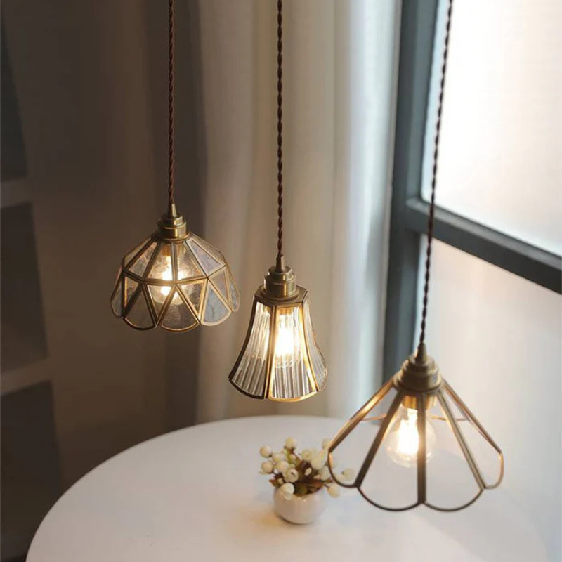 Vintage Bloemvormige Glazen Hanglamp met Messing Frame