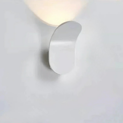 Moderne Wandlamp met Elegante Boog