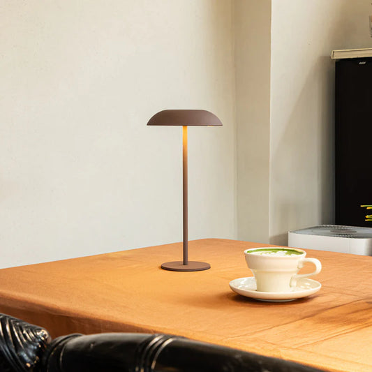 Elegante IJzeren Tafellamp met Touchbediening