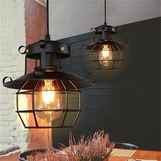 ForgeLight – Industriële Hanglamp met Retro Karakter