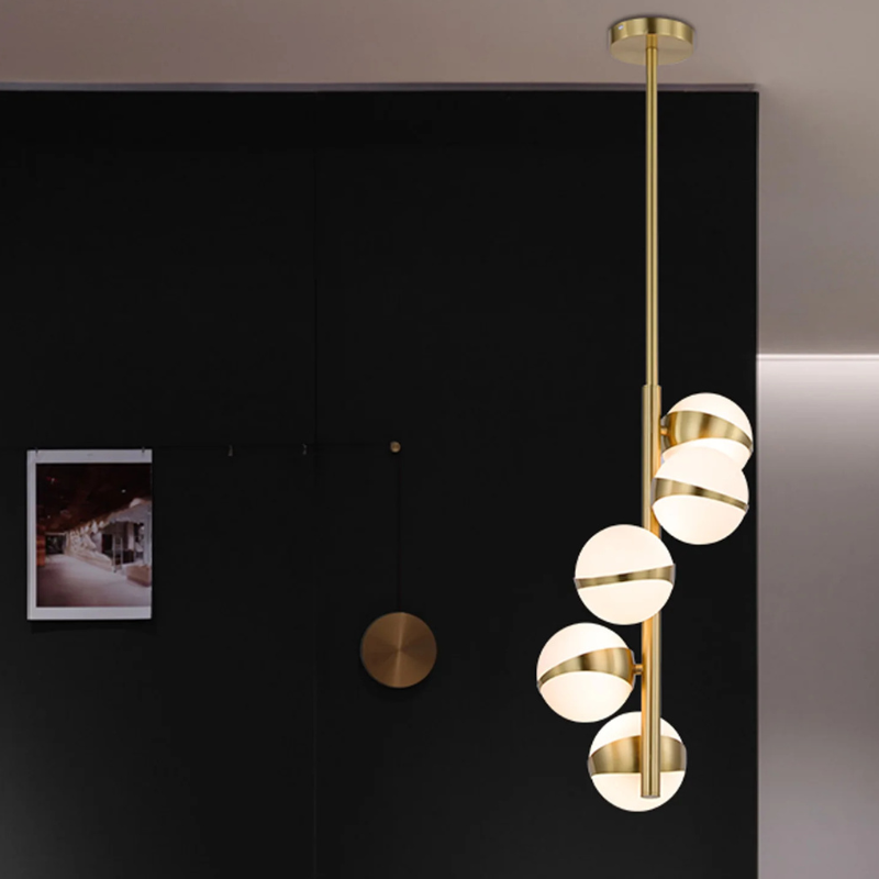 Minimalistische Luxe Messing & Glas Chandelier