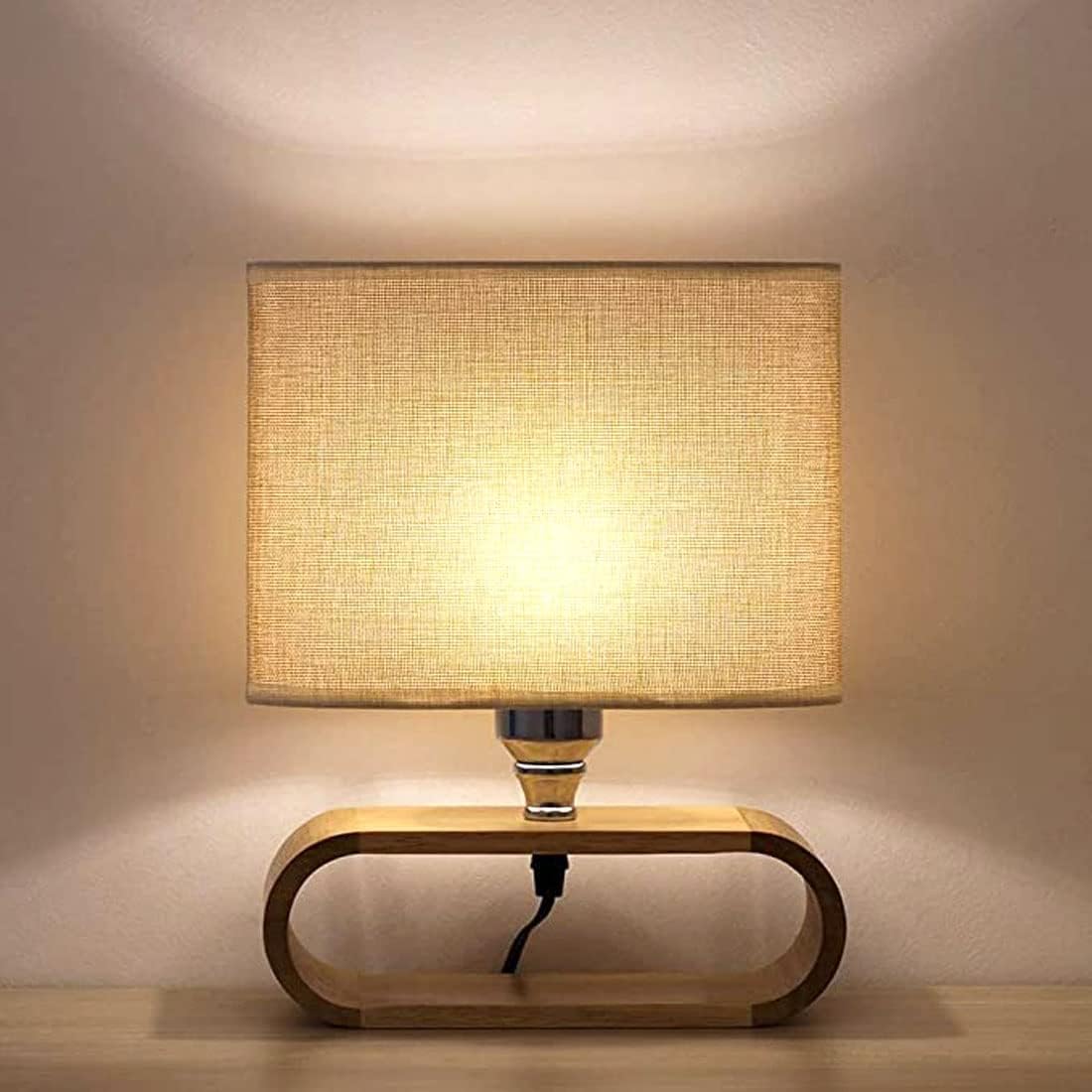 Usb-bureaulamp Met Klassieke Stoffen Kap En Houten Voet