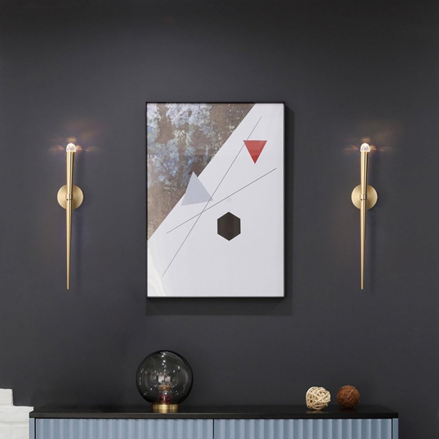 Moderne Minimalistische Wandlamp met Dunne Fakkel