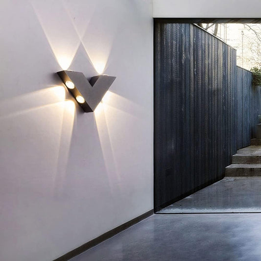 Minimalistische V-vormige LED Buiten Wandlamp
