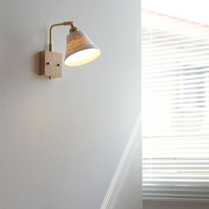 Nordic Scandinavische LED Wandlamp met Houten Accenten