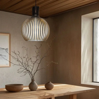Vintage Houten Hanglamp met Uniek Licht